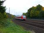 DB Triebzug 422 512-4 und 422 574-4 Winkhauser Talweg, Mlheim an der Ruhr 13-10-2017.