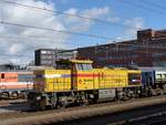 Strukton MaK G 1206 Diesellok 303008 mit dem Namen  Danique   Danique  Gleis 10 Amersfoort Centraal 03-03-2020.