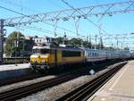 NS Lok 1744 mit Intercity 145 nach Berlin.