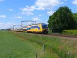 NS DDZ-4 Triebzug 7522 und 7513 Hulteneindsestraat, Hulten 15-05-2020.