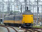 NS Triebzug ICM-IV 4220 Utrecht Centraal Station 28-07-2021.