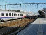 NMBS 1181 met NMBS Wagen Typ I10 als Intercity von Amsterdam nach Brussel.