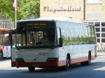 Veolia Bus 5803 Volvo 8700 Baujahr 2006 Bahnhof Breda 18-07-2013.