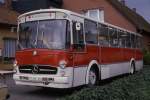 Dieser Mercedes Bus diente zum Zeitpunkt der Aufnahme am 21.8.1988  als Kchenwagen des DRK Kreis Steinfurt.