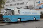 Der Blaue Bus aus Stuttgart ~ Eventmobil ~ S-TS 42H ~ ex. Stadt Ludwigsburg - Stadtbibliothek (Bcherbus) ~ Setra 150 ~ 04.11.2012 in Stuttgart