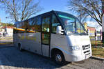 iveco-irisbus/595761/iveco-kleinbus-von-lb-reisen-aus IVECO Kleinbus von LB Reisen aus Wien in Krems.