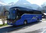 Beulas Aura 19.440 des Busunternehmens Reina Tours steht auf dem Parkplatz Königsee im April 2019