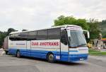 BOVA Reisebus mit Radhnger aus der CZ am 25.5.2013 in Krems gesehen.