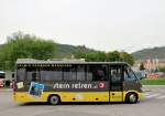 mercedes-benz-destino/279697/mercedes-benz-o-818-von-stern MERCEDES BENZ O 818 von STERN Reisen aus Obersterreich am 27.4.2013 in Krems an der Donau.