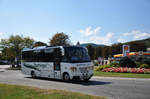 mercedes-benz-destino/573133/midi-bus-mercedes-o-818-von Midi Bus Mercedes O 818 von Buchinger Reisen aus sterreich in Krems gesehen.