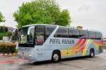 Mercedes Benz Tourismo von Piffl Reisen aus sterreich am 17.Mai 2014 in Krems gesehen.