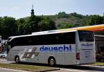 Mercedes Tourismo von Deuschl Reisen aus sterreich im Juni 2015 in Krems unterwegs.