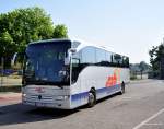 Mercedes Tourismo von SAB tours aus sterreich im Juni 2015 in Krems.