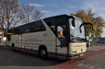 Mercedes Tourismo von  Busunternehmen  aus Wien in Krems gesehen.