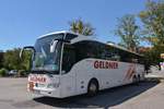 Mercedes Tourismo von Geldner Reisen aus sterreich 06/2017 in Krems.