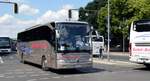 Mercedes-Benz Tourismo Omnibus-und Fuhrbetrieb Keitel GmbH aus Hainrode, Thüringen, Kennzeichen NDH-KR 200 bei der Bus Demo in Berlin am 17.06.2020.