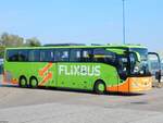 Mercedes Tourismo von Flixbus/Gradliner aus Deutschland in Rostock.