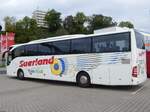 Mercedes Tourismo von Suerland-Busreisen aus Deutschland im Stadthafen Sassnitz.
