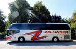 Neoplan Cityliner von Zellinger Reisen aus sterreich in Krems gesehen.