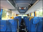 Der Fahrgastraum vom Neoplan Cityliner von Lewitz Reisen aus Deutschland in Rostock.