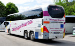Neoplan Cityliner von Weingartner Reisen aus der BRD in Krems gesehen.