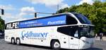 Neoplan Cityliner von Geldhauser Linien-und Reiseverkehr Omnibusunternehmen GmbH & Co KG aus Hofolding Brunnthal, Bayern bei der Bus Demo in Berlin am 17.06.2020.