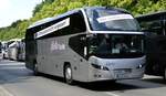 Neoplan Cityliner von Wörlitz Tours GmbH aus Berlin, Bus B-WT 640, bei der Bus Demo in Berlin am 17.06.2020.