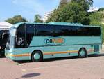Neoplan Euroliner von Przew�z Os�b 'Ontour' Kamil Grzybowski aus Polen im Stadthafen Sassnitz.
