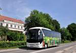 Neoplan Tourliner/470491/neoplan-tourliner-von-ara-bus-aus-der Neoplan Tourliner von ARA-Bus aus der CZ im Mai 2015 in Krems unterwegs.