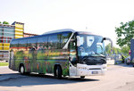 Neoplan Tourliner/522200/neoplan-tourliner-von-ara-bus-aus Neoplan Tourliner von ARA Bus aus der CZ in Krems gesehen.