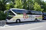 Neoplan Tourliner Omnibusbetrieb und Reiseservice O.Weingart e.K. aus Menteroda, Thüringe bei der Bus Demo in Berlin 17.06.2020.