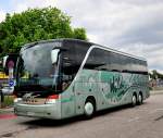Setra 416 HDH von der Hans Wild Bustouristik aus der BRD im Juni 2015 in Krems gesehen.