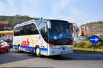 Setra 400er-Serie/593637/setra-411-hd-von-sab-tours Setra 411 HD von SAB Tours aus sterreich in Krems.