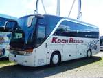 Setra 411 HD von Koch Reisen aus der Schweiz am Europapark Rust.