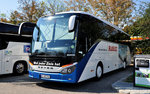 Setra 515 HD von Blaguss Reisen aus der SK in Krems gesehen.