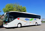 Setra 515 HD von Albus Reisen aus in Krems gesehen.