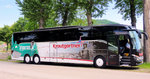 Setra 500er-Serie/526755/setra-517-hd-von-krautgartner-reisen Setra 517 HD von Krautgartner Reisen aus Ried/Obersterreich in Drnstein gesehen.Mannschaftsbus des SV Ried'.