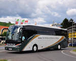 Setra 515 HD von Blaguss-Schweighofer & Zhrer Reisen aus sterreich in Krems unterwegs.
