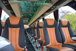 Luxussitze im Setra 516 HDH von der Bustouristik STECHER aus der BRD in Krems.