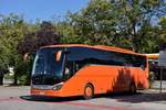 Setra 500er-Serie/627187/setra-515-hd-von-fellner-busreisen Setra 515 HD von Fellner Busreisen aus sterreich 2017 in Krems.
