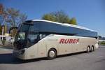 Setra 517 HD von Rubes Reisen aus der CZ 2017 in Krems.