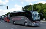 Setra S 511 HD von Heinrich Oestreicher Omnibusbetrieb aus Freiamt B-W, bei der Bus Demo in Berlin am 17.06.2020.
