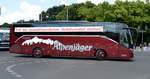Setra S %15 HD von Alpenjäger Reisen GmbH aus Lenggries, Bayern bei der Bus Demo in Berlin am 17.06.2020.