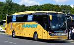 Setra S 515 HD von Arndt Omnibus- und Mietwagenverkehr aus Breitenbach a.Herzberg Hessen bei der Bus Demo in Berlin am 17.06.2020.