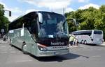 Setra S 515 HD Heserbus GmbH aus Warmensteinbach Bayern bei der Bus Demo in Berlin am 17.06.2020.