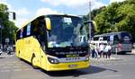 Setra S 515 HD von Meurer Touristik aus Rsrath Nordrhein-Westfalen bei der Bus Demo in Berlin am 17.06.2020.