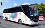 Setra S 515 HDH von Rist Reisen KG aus Kenzingen, B-W bei der Bus Demo in Berlin am 17.06.2020.