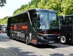 Setra S 516 HD von Blitz Reisen GmbH aus Overath, NRW bei der Bus Demo in Berlin am 17.06.2020.