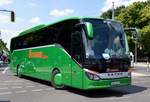 Setra S 516 HD von Brauer Reisen Gmbh aus Nordhausen, Thüringen bei der Bus Demo in Berlin am17.06.2020.