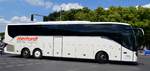 Setra S 516 HD von Satra Eberhardt GmbH aus Kesseldorf Sachsen bei der Bus Demo in Berlin am 17.06.2020.